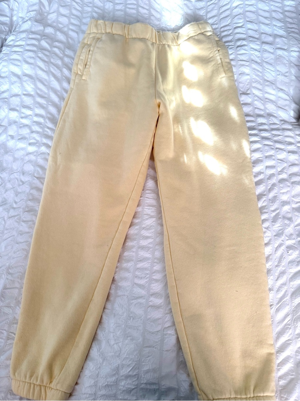 Gap light yellow sweat pants